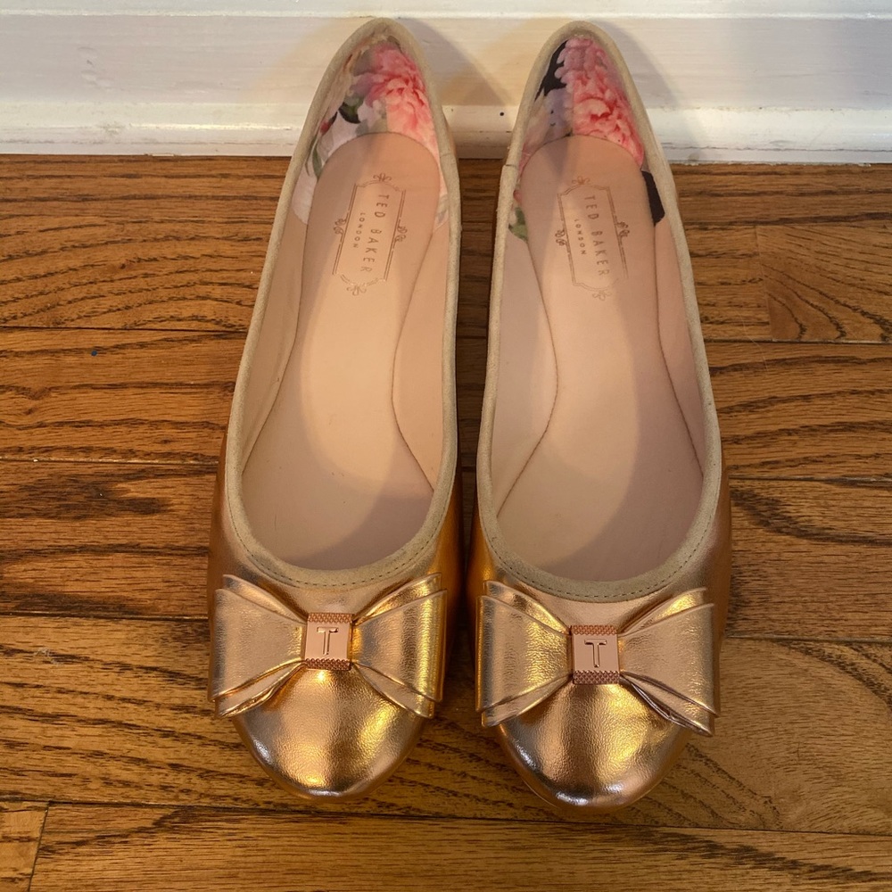 Ted Baker London rose gold flats